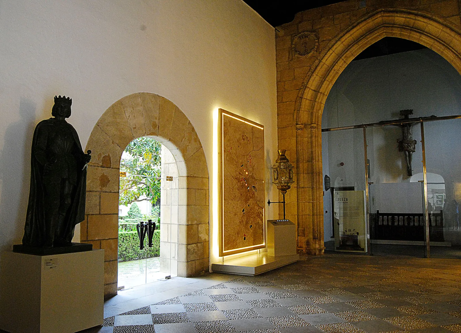 Zaguán del Rectorado UGR